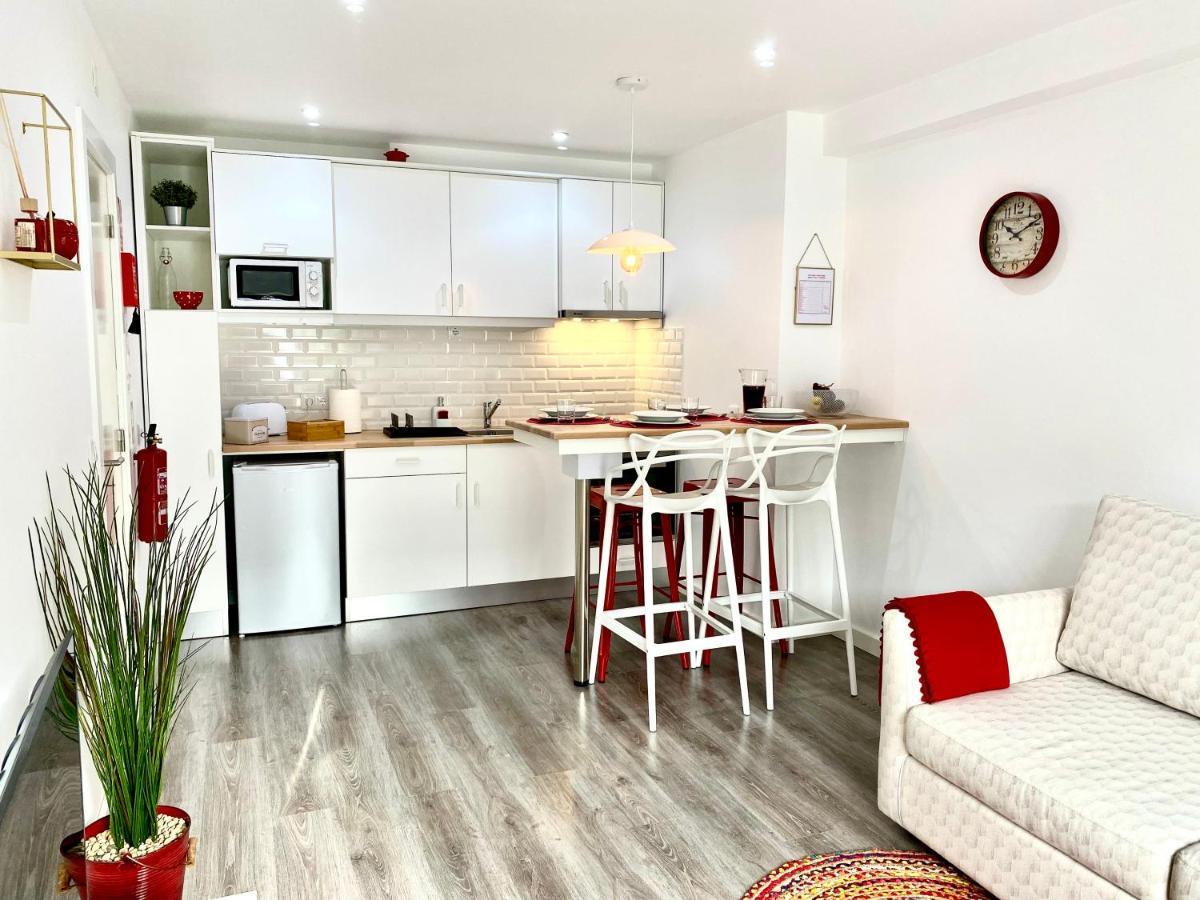 Red Apartment Em Fatima A 250M Do Santuario ภายนอก รูปภาพ